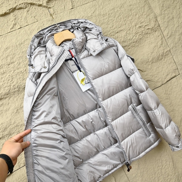 moncler men and women can wear down jackets - Picture 5 of 5